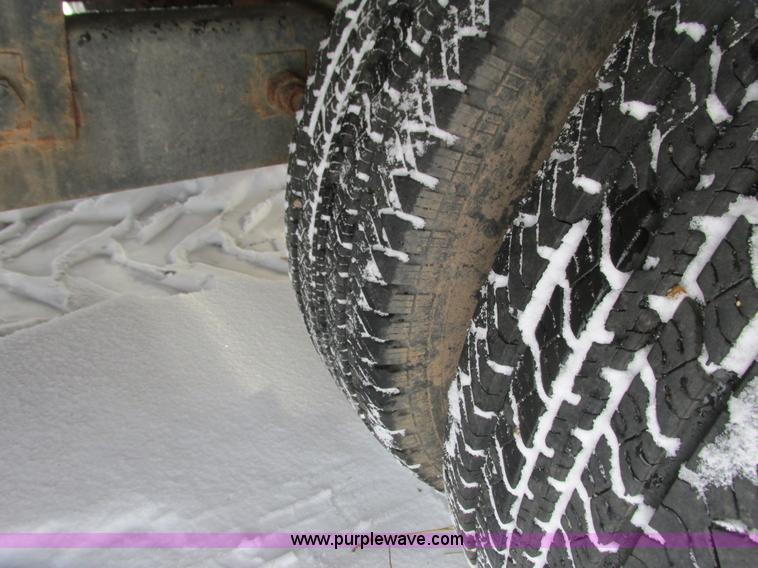 image for item L3907 2007 Felling FT-20 equipment trailer