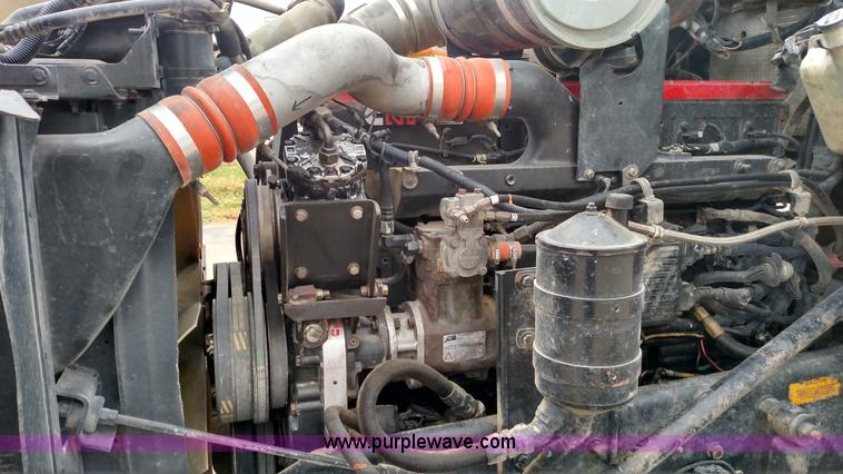 image for item L6005 1998 Kenworth T800 semi truck