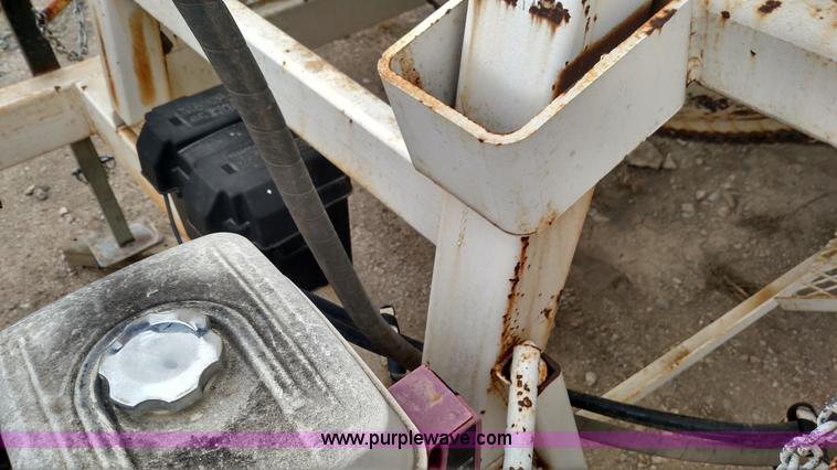 image for item L6007 Right Manufacturing 3DH-CC4 rotary rock tumbler