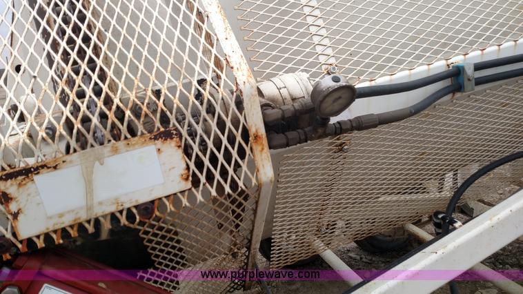 image for item L6007 Right Manufacturing 3DH-CC4 rotary rock tumbler