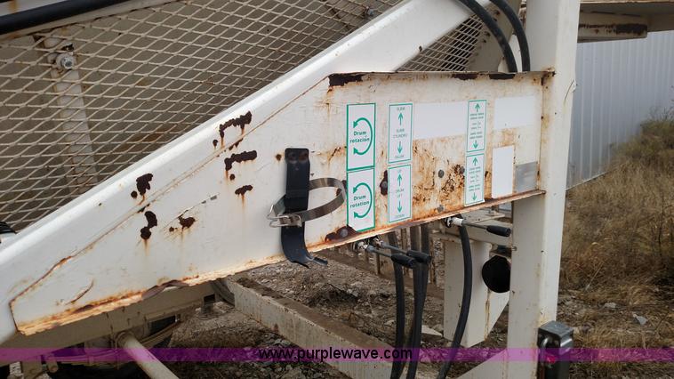 image for item L6007 Right Manufacturing 3DH-CC4 rotary rock tumbler