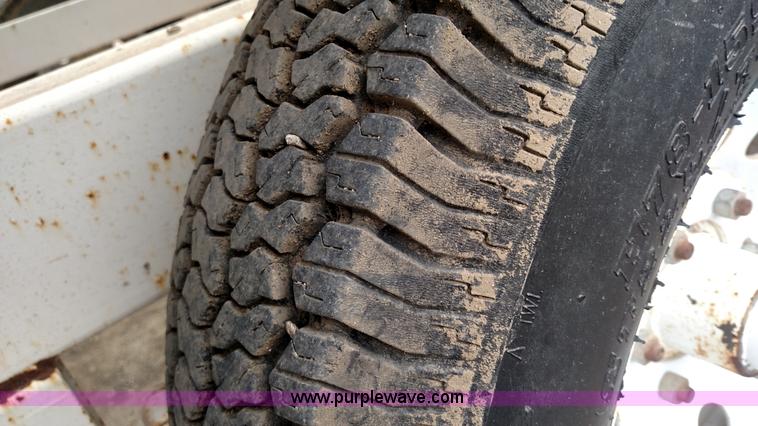 image for item L6007 Right Manufacturing 3DH-CC4 rotary rock tumbler