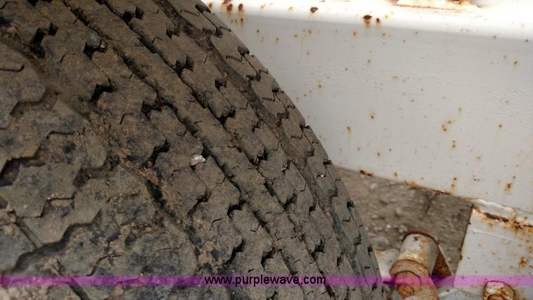 image for item L6007 Right Manufacturing 3DH-CC4 rotary rock tumbler