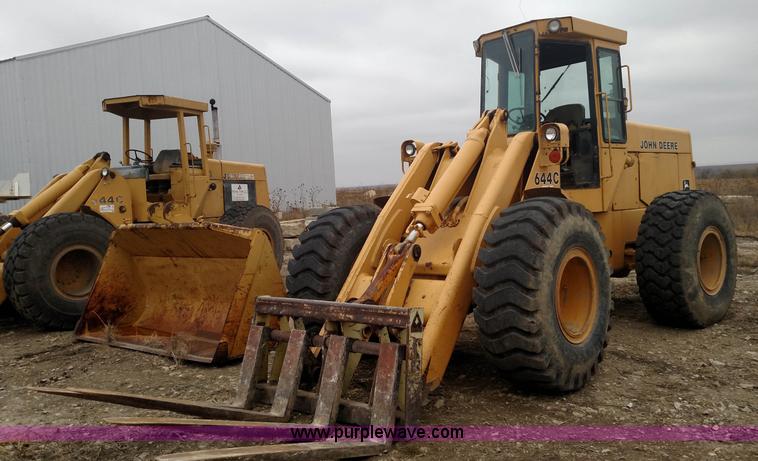 image for item L6010 1983 John Deere 644C wheel loader