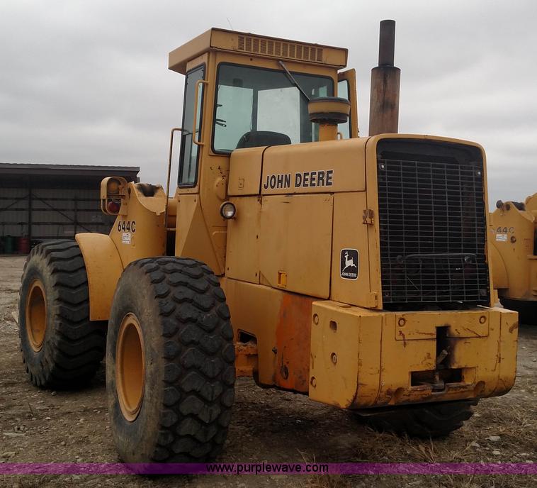 image for item L6010 1983 John Deere 644C wheel loader
