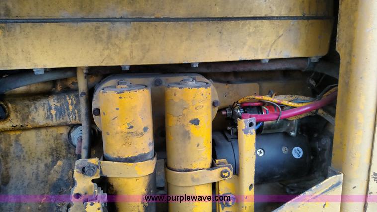 image for item L6010 1983 John Deere 644C wheel loader