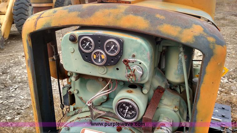 image for item L6011 Hydrasplit rock breaker