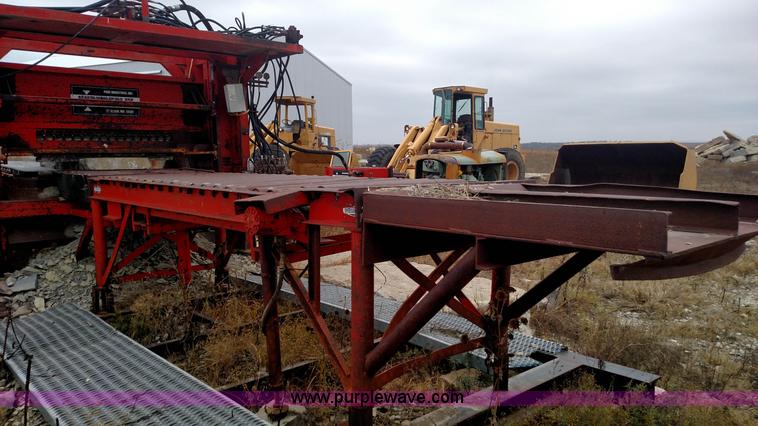 image for item L6011 Hydrasplit rock breaker