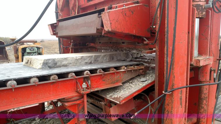 image for item L6011 Hydrasplit rock breaker