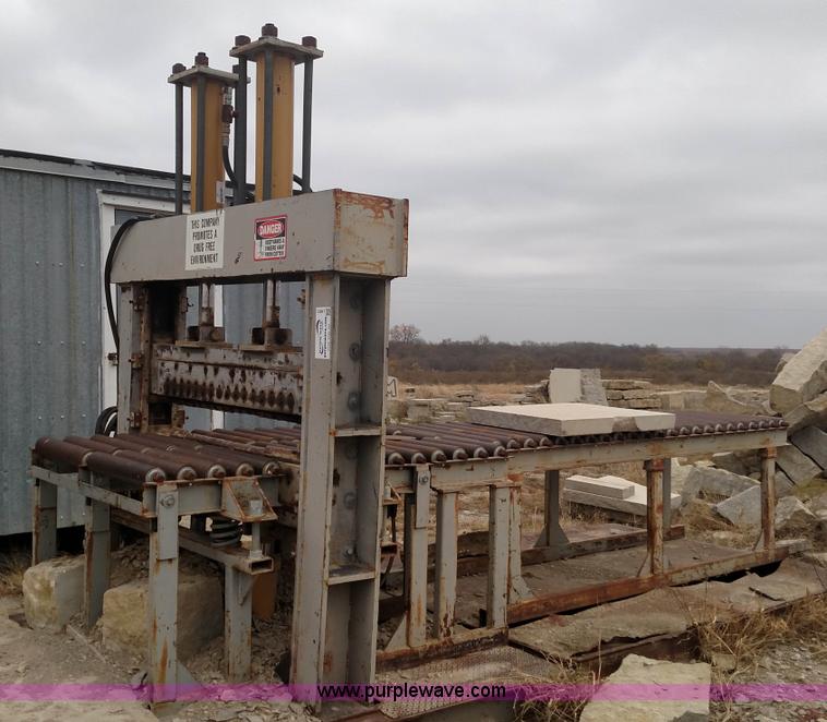 image for item L6012 Rock breaker