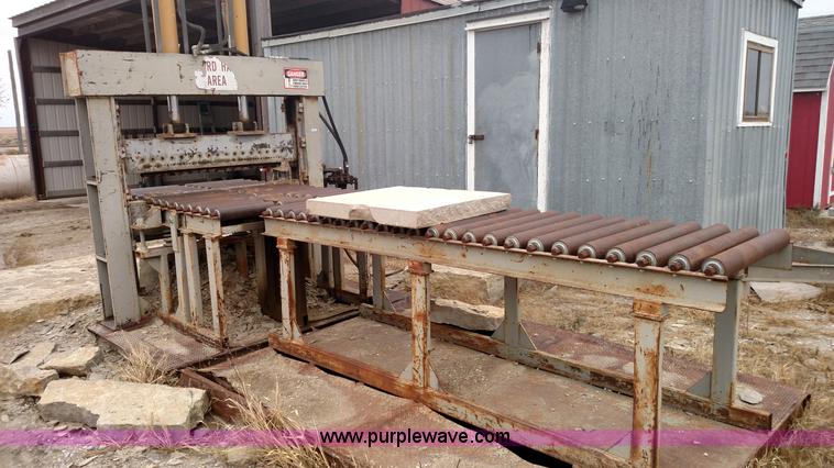 image for item L6012 Rock breaker