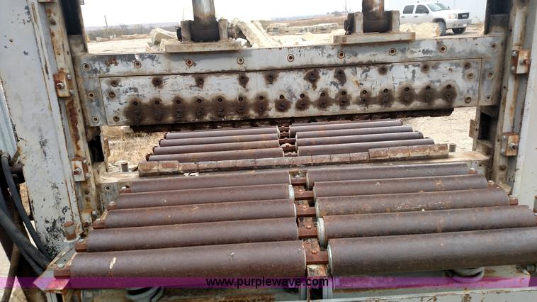 image for item L6012 Rock breaker