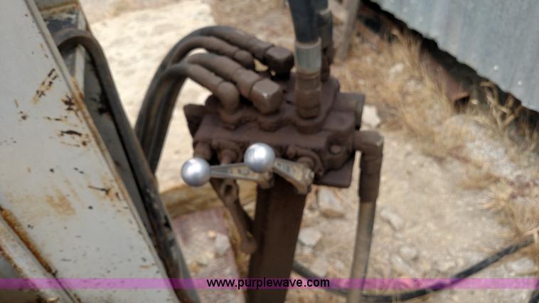 image for item L6012 Rock breaker