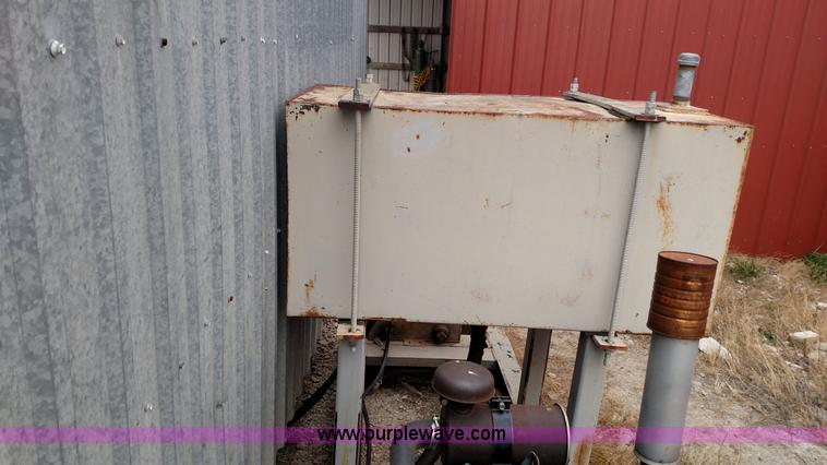 image for item L6012 Rock breaker