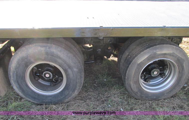 image for item N9302 1975 Landall drop deck trailer