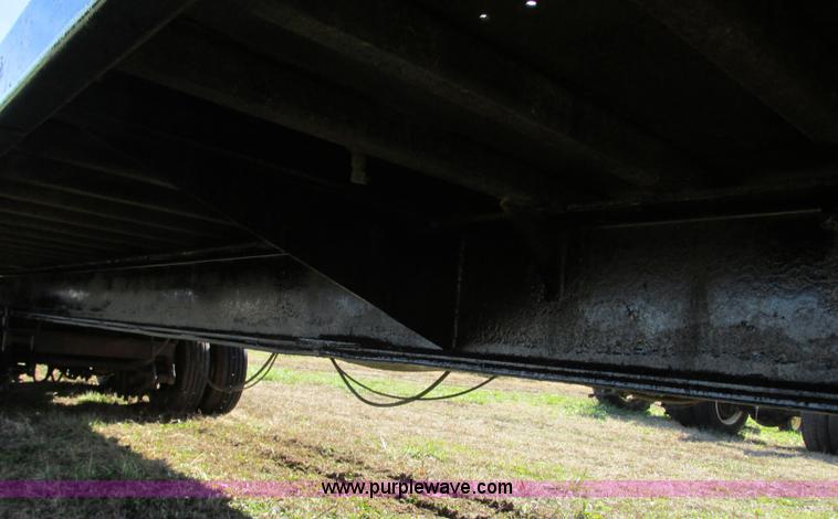 image for item N9302 1975 Landall drop deck trailer