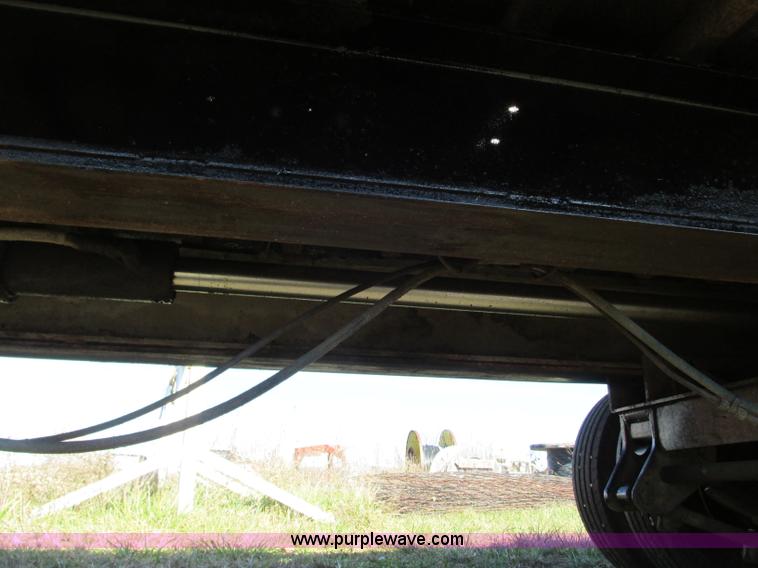 image for item N9302 1975 Landall drop deck trailer