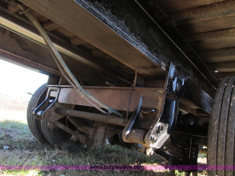 image for item N9302 1975 Landall drop deck trailer