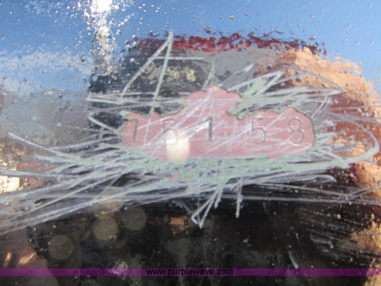 image for item N9302 1975 Landall drop deck trailer