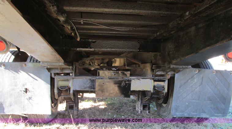 image for item N9302 1975 Landall drop deck trailer