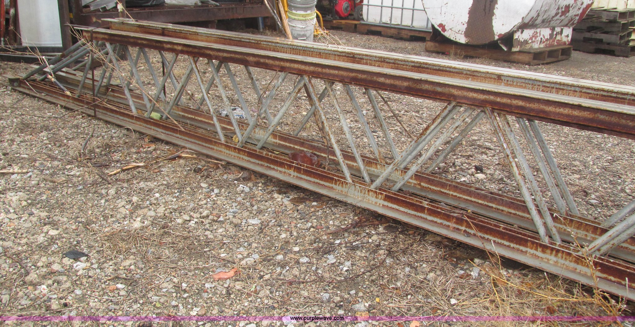 (4) steel bar joists in Lincoln, NE Item H1022 sold Purple Wave