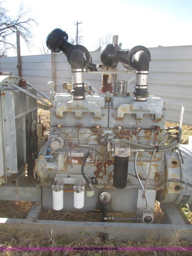 image for item AV9032 Allis Chalmers 6DC-844 six cylinder diesel engine