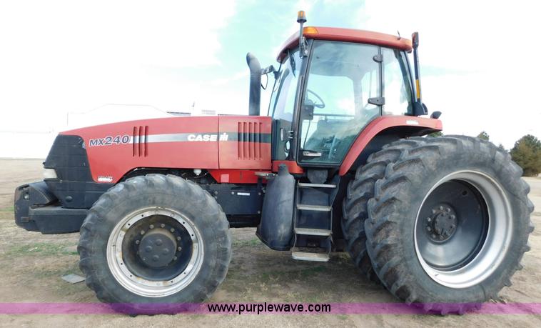 image for item AW9327 1998 Case IH MX240 MFWD tractor