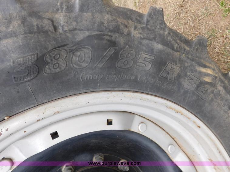 image for item AW9327 1998 Case IH MX240 MFWD tractor