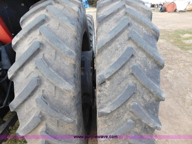 image for item AW9327 1998 Case IH MX240 MFWD tractor