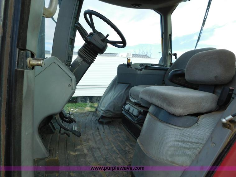 image for item AW9327 1998 Case IH MX240 MFWD tractor