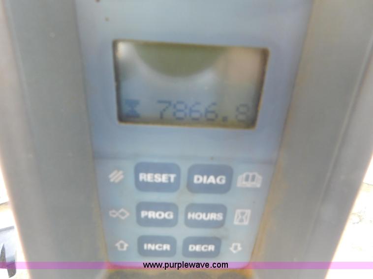 image for item AW9327 1998 Case IH MX240 MFWD tractor