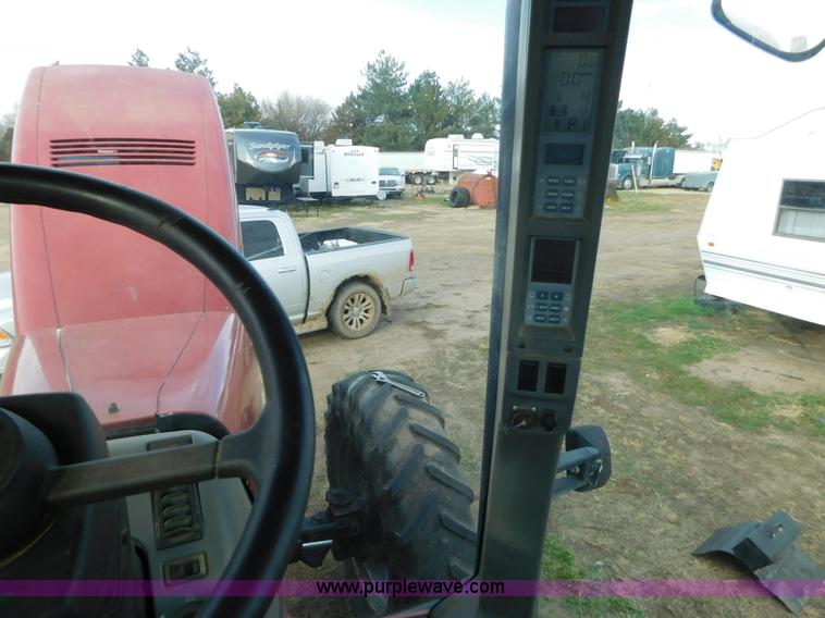 image for item AW9327 1998 Case IH MX240 MFWD tractor