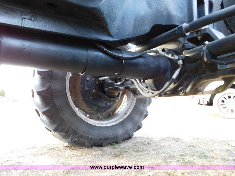 image for item AW9327 1998 Case IH MX240 MFWD tractor