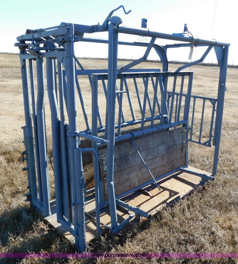 image for item AW9359 W-W Beef Master chute
