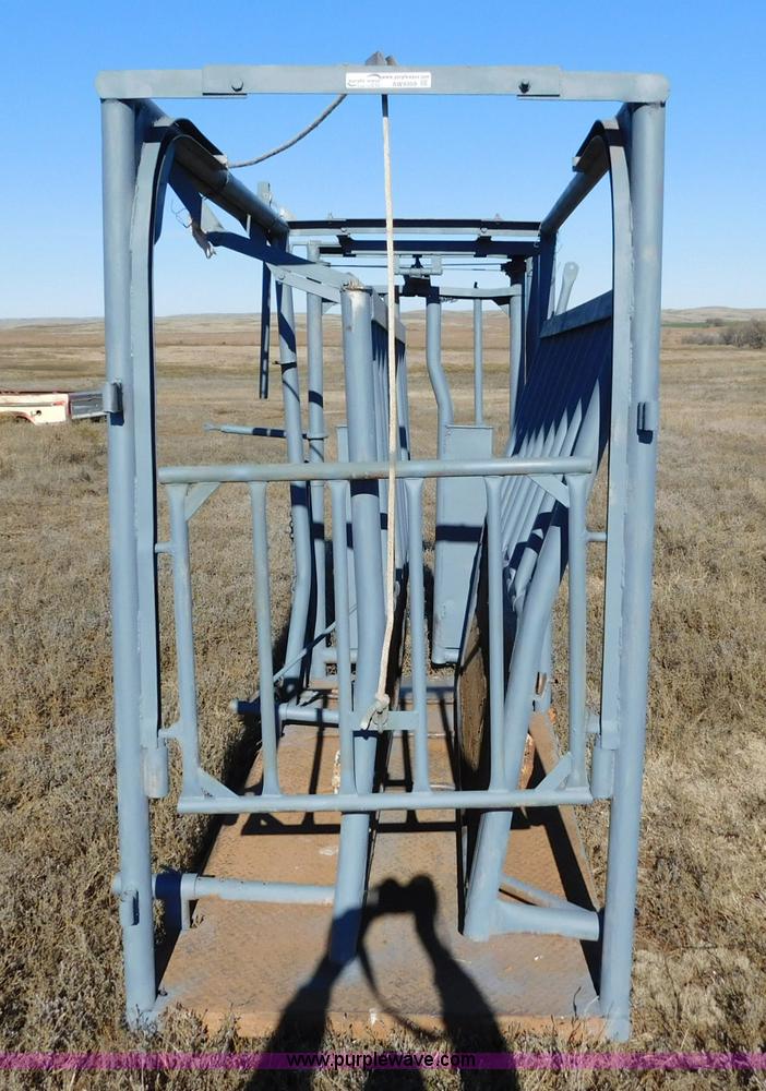 image for item AW9359 W-W Beef Master chute