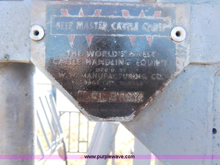 image for item AW9359 W-W Beef Master chute