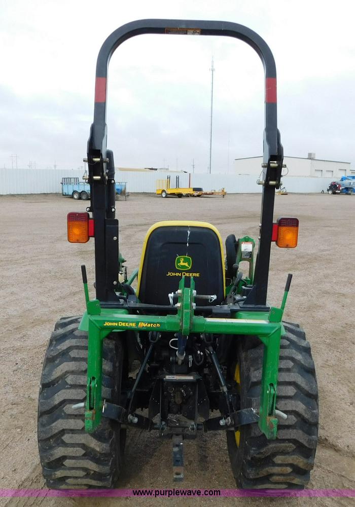 image for item AW9366 2011 John Deere 2720 MFWD tractor