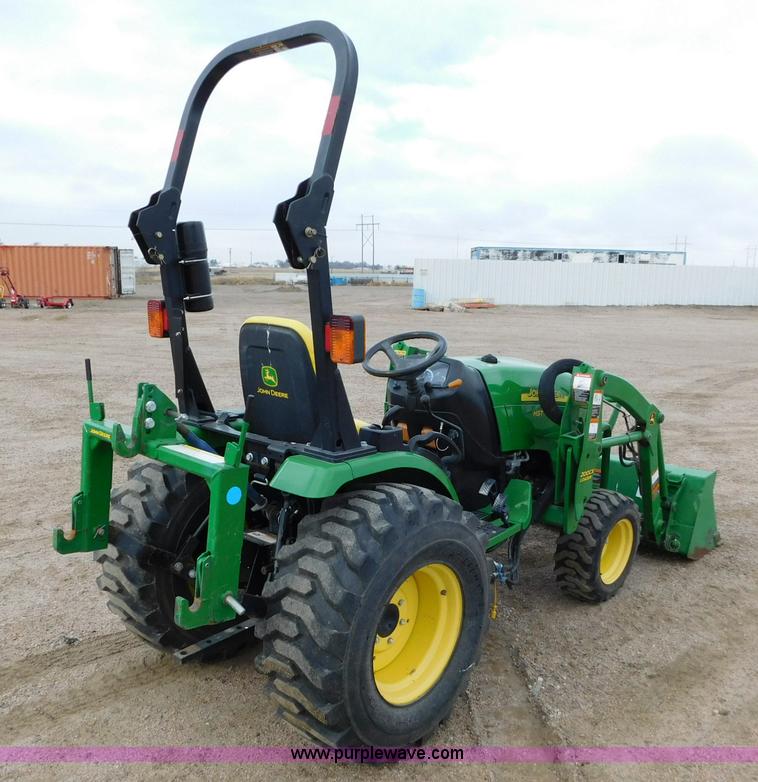image for item AW9366 2011 John Deere 2720 MFWD tractor
