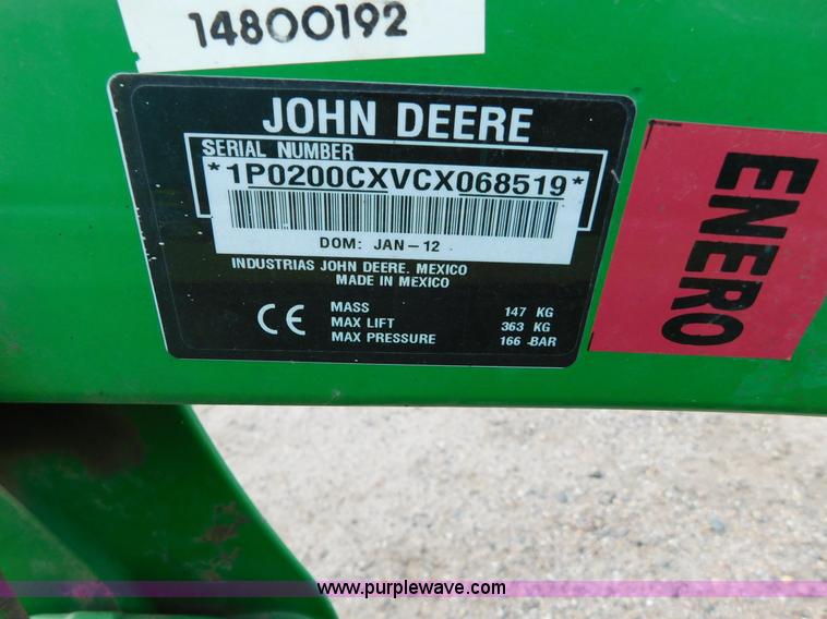 image for item AW9366 2011 John Deere 2720 MFWD tractor