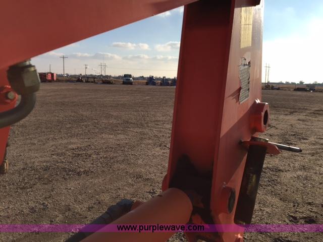 image for item AW9367 2011 Kubota L3240D MFWD tractor