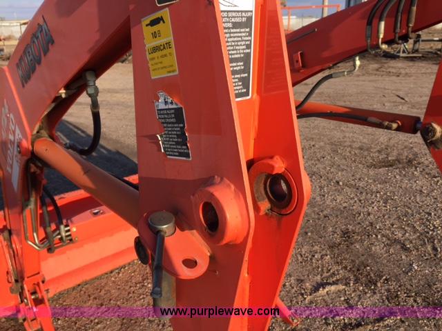 image for item AW9367 2011 Kubota L3240D MFWD tractor