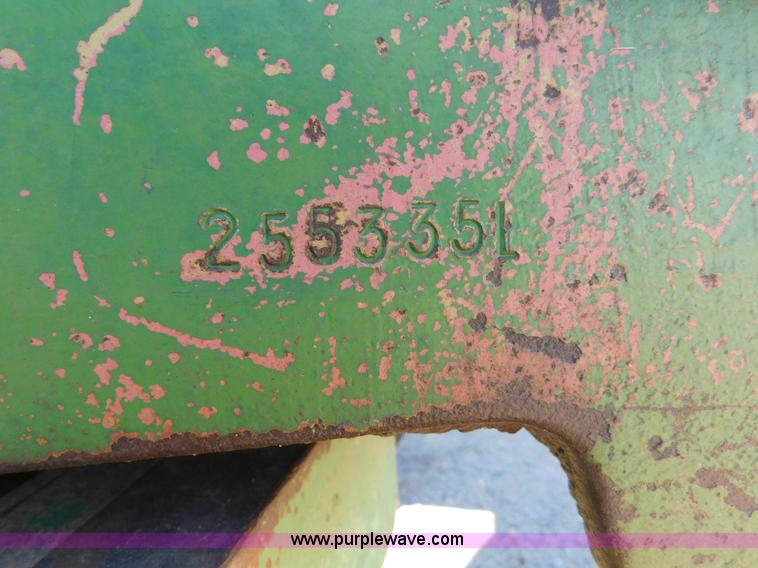 image for item AW9371 John Deere 2040 tractor