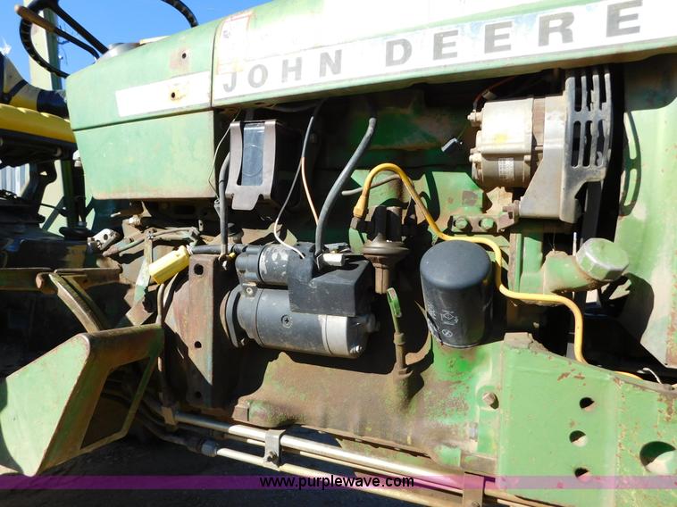 image for item AW9371 John Deere 2040 tractor