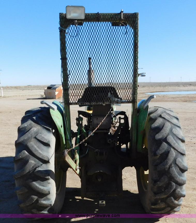 image for item AW9372 John Deere 2040 tractor