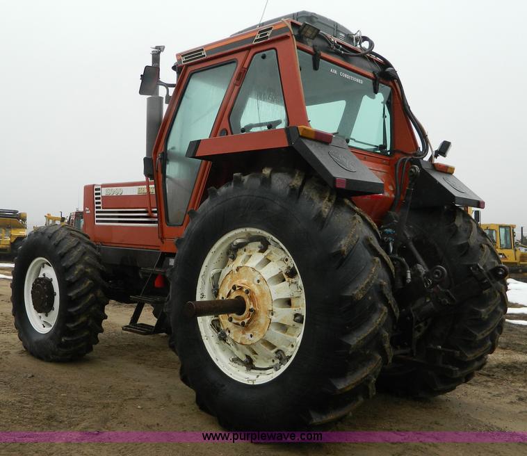 image for item AX9585 1990 Hesston 180-90 MFWD tractor