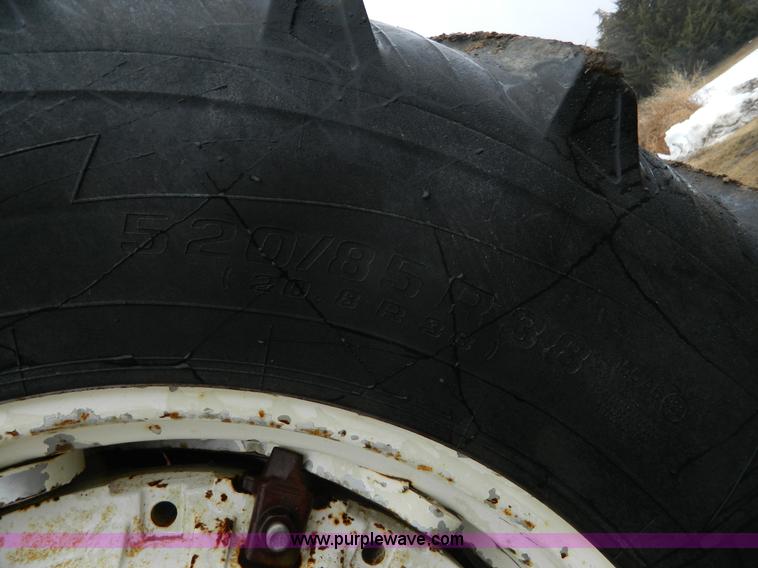 image for item AX9585 1990 Hesston 180-90 MFWD tractor