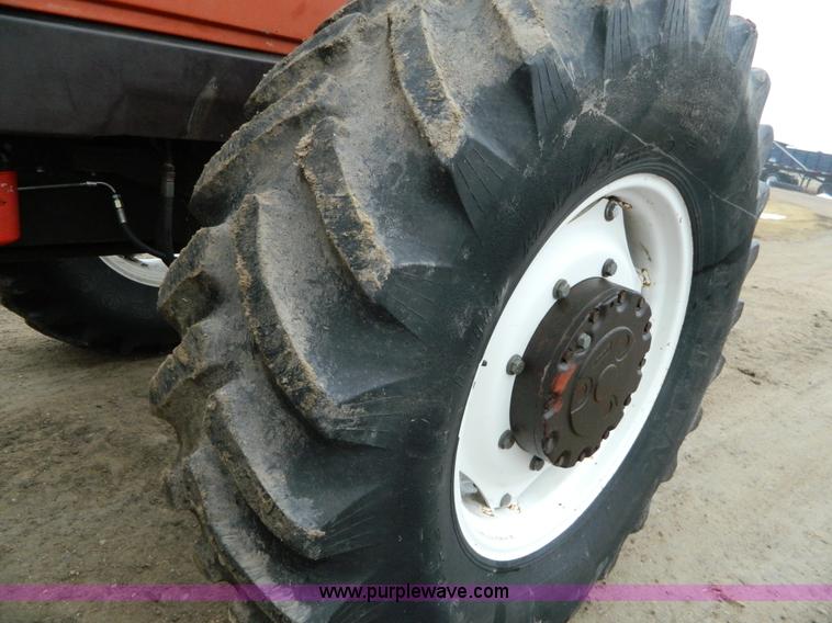 image for item AX9585 1990 Hesston 180-90 MFWD tractor