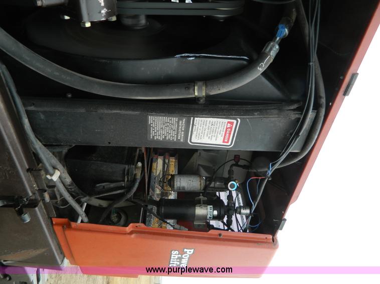 image for item AX9585 1990 Hesston 180-90 MFWD tractor