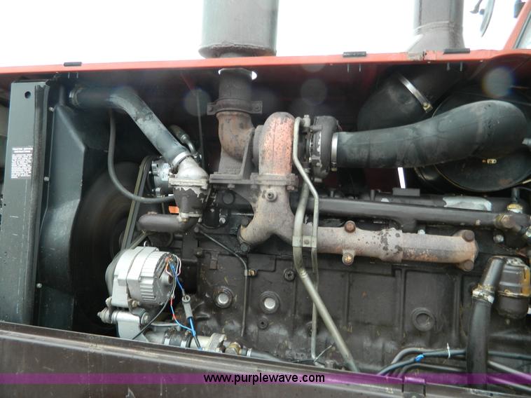 image for item AX9585 1990 Hesston 180-90 MFWD tractor