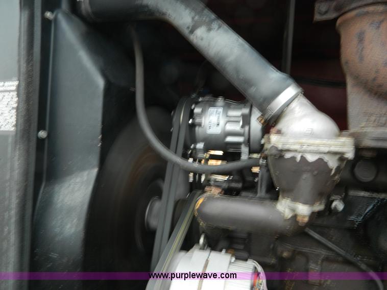 image for item AX9585 1990 Hesston 180-90 MFWD tractor